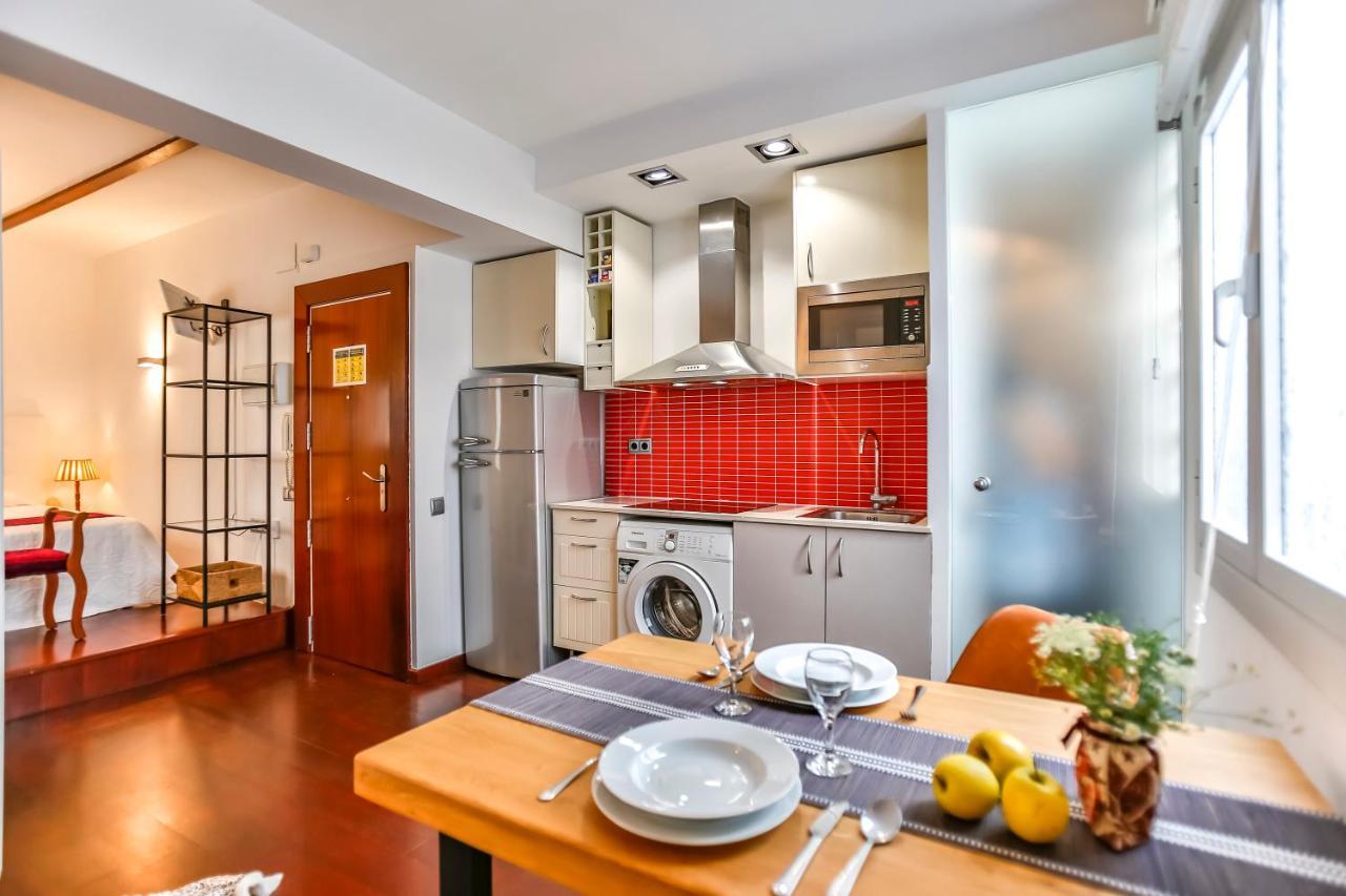 Ghat Apartments Montroig Sitges Exterior foto